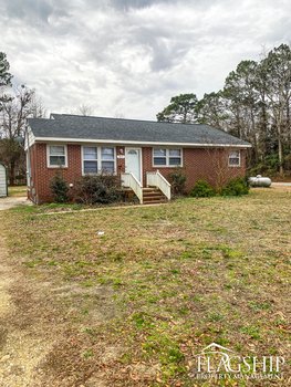 211 Forest Knolls Road , Goldsboro,  27534