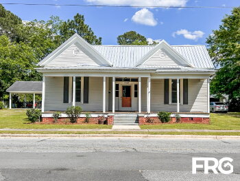 304 North Caswell Street , La Grange,  28551