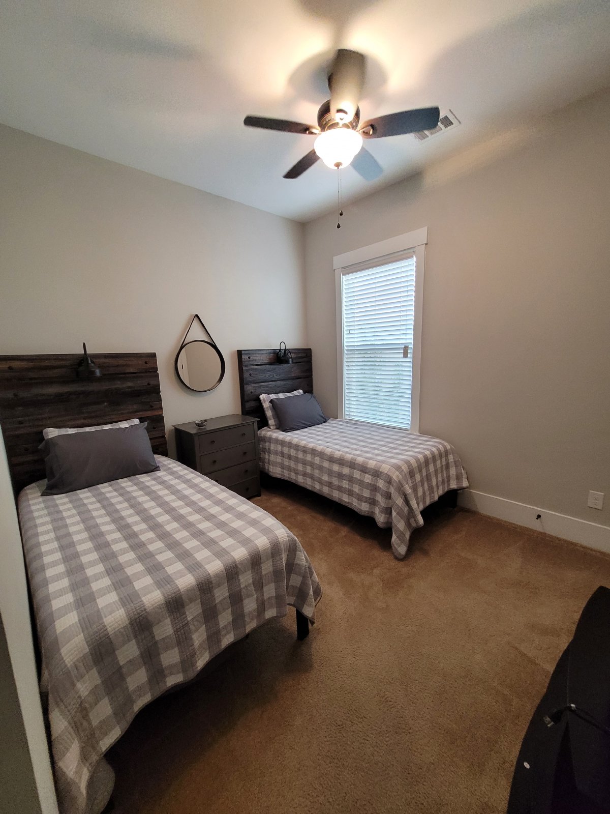 20 Little Pine Court Bluffton, SC 29910 ForeShore, LLC