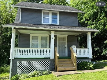 692 West Thornton Street , Akron,  44307