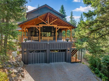 382 Blacktail Road , Cocolalla,  83813