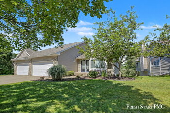 2107 Blue Bellway Northwest , Grand Rapids,  49504