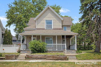 851 Park St SW #2, Grand Rapids,  49504
