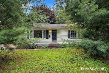 60 West Division Street Northeast , Rockford,  49345