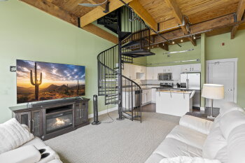 940 Monroe Avenue Northwest(536) , Grand Rapids,  49503