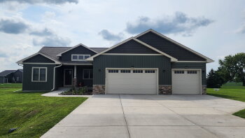 14059 142nd Ct , Lake Hallie,  54729