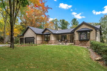 3803 Timber Creek Ct , Eau Claire,  54701