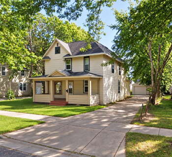 721 Niagara Street , Eau Claire,  54703