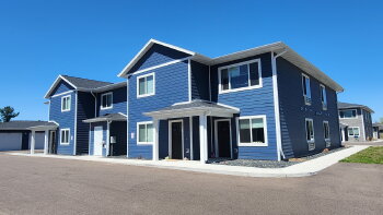 2546 118th St Apt 102 , Chippewa Falls,  54729