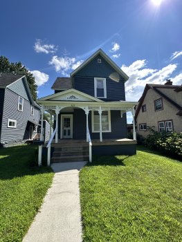429 Hudson St , Eau Claire,  54703