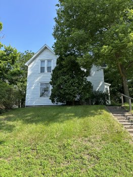 630 1/2 Galloway St , Eau Claire,  54703