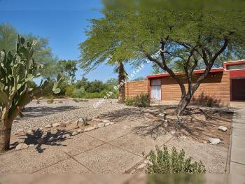 501 S Essex Ln , Tucson,  85711