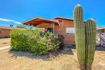 1034 E Water St , Tucson,  85719