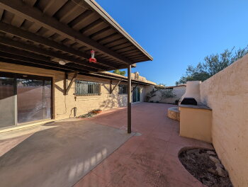 5230 N Tigua Dr , Tucson,  85704