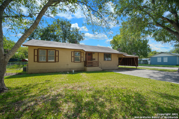 400 Mitchell Ave , Schertz,  78154