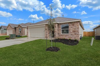 9105 Navarro Vis , Seguin,  78155