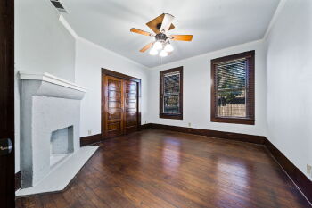 802 W Center St Unit B, Kyle,  78640