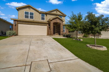 7139 Quarter Moon , Converse,  78109