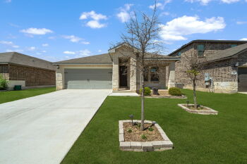 3063 Mondavi Crest , Selma,  78154