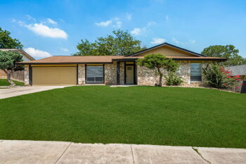 12306 Independence Ave , San Antonio,  78233