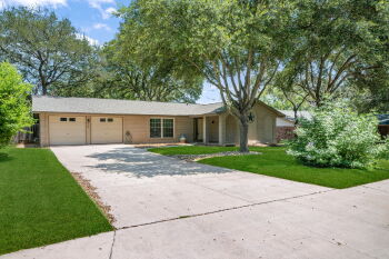 412 Cordoba Dr , Universal City,  78148