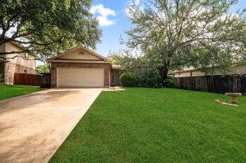 229 Spice Oak Ln , Cibolo,  78108
