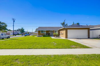 10321 Courtright Road , Stanton,  90680