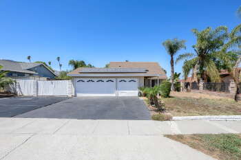1604 Avenida Del Vista , Corona,  92882