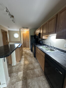 1931 Dupont Dr Unit 201, Janesville,  53546