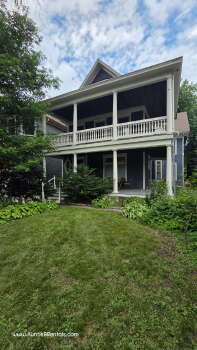 699 Lincoln Ave , Saint Paul,  55105