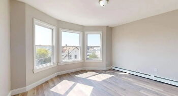 48 Knox St , Lewiston,  04240