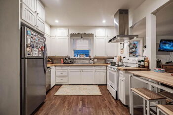 140 North Street , Westbrook,  04092