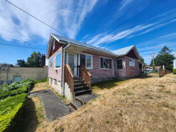 1311 Park Ave , Bremerton,  98337-1739