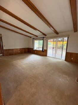 8371 Highway 303 , Bremerton,  98311