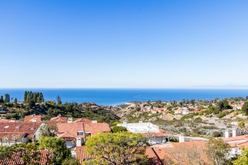 6542 Ocean Crest Drive C204, Rancho Palos Verdes,  90275