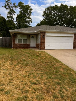 19 A Holly Drive , Bentonville,  72712