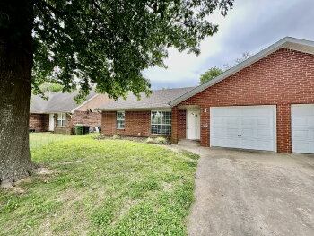 802 E Kara Ln , Rogers,  72758