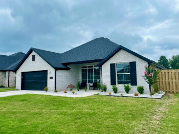 2014 W Chandler Ave , Rogers,  72758