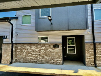 911 N Rupple Rd Apt 103 , Fayetteville,  72704