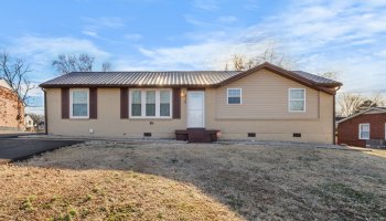 210 Jackson Rd , Clarksville,  37042