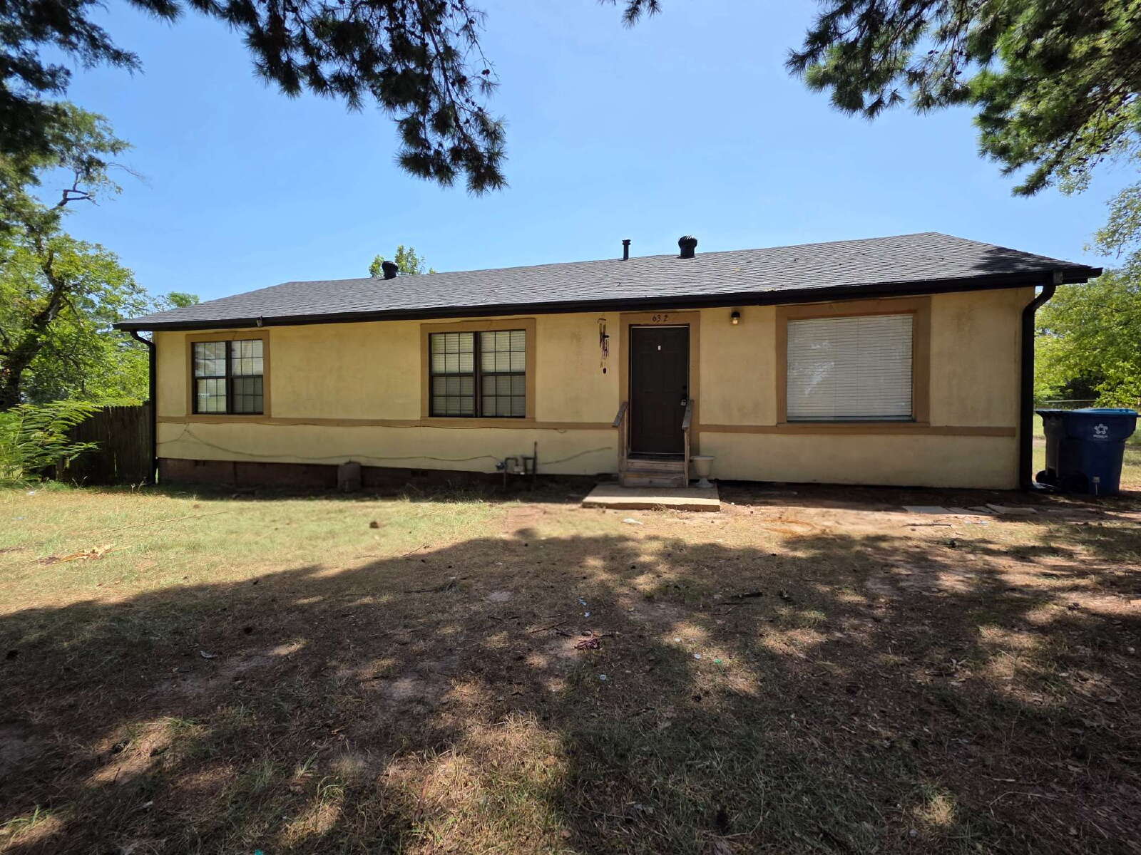632 Bays Road , Marshall,  75672