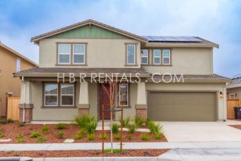 1033 Osprey Dr , Lathrop,  95330