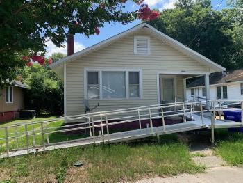 1305 Forbes Street A, Greenville,  27858