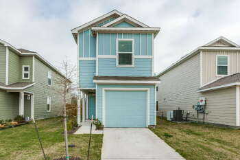 916 Grebe Dr , Princeton,  75407