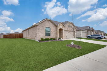 2116 Angus Drive , Little Elm,  75068