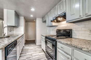 525 David Drive , Grand Prairie,  75052