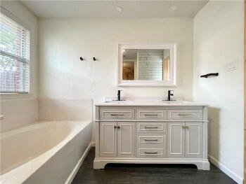 1060 West South Street , Leander,  78641
