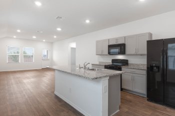 178 Euclid Dr , Uhland,  78640