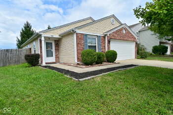 916 Bentgrass Drive , Greenwood,  46143