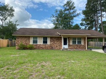 1021 White Circle , Hinesville,  31313